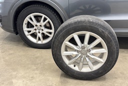 harmaa Audi Q3 2014 kuva 34.