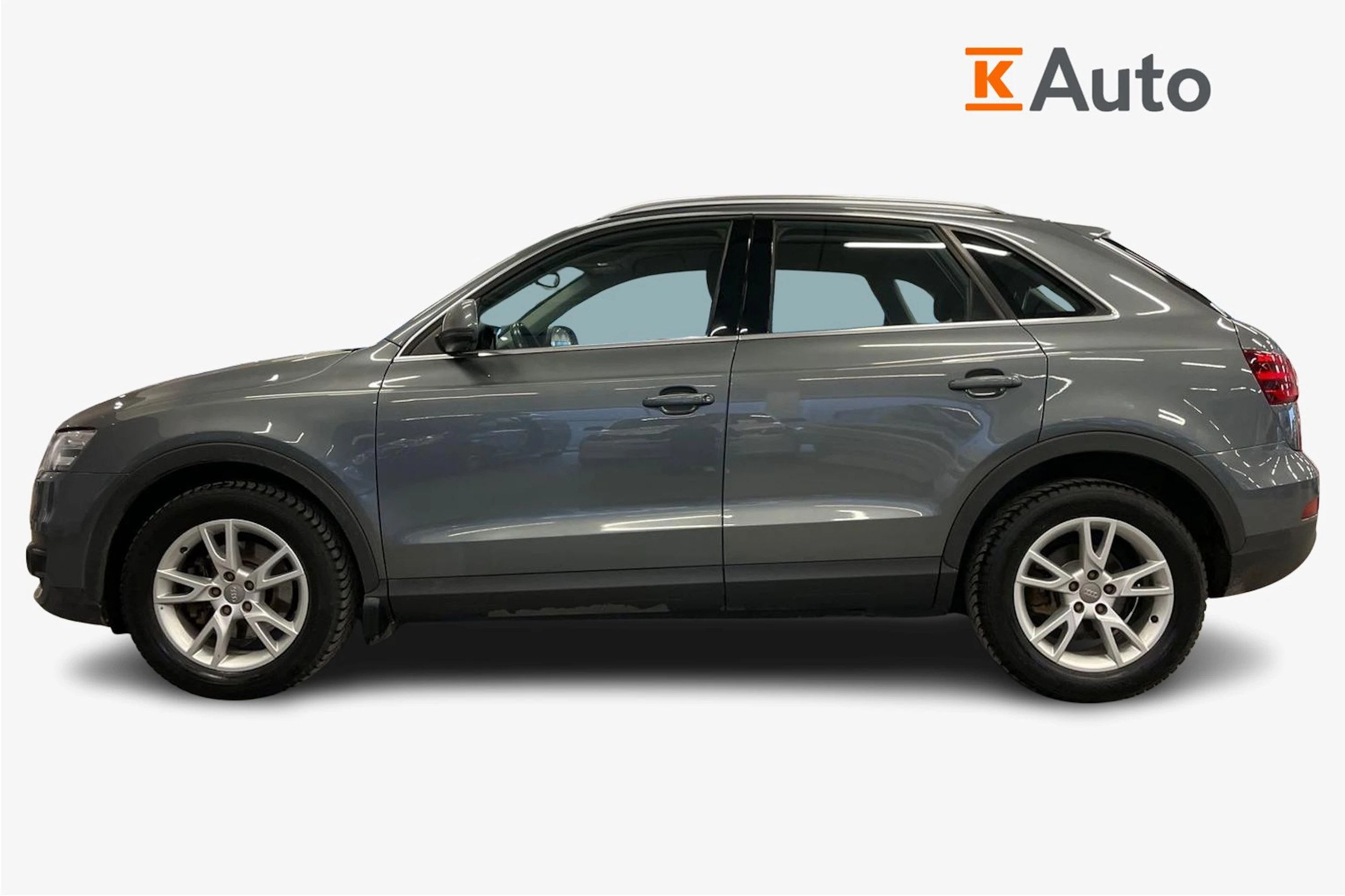 met. harmaa Audi Q3 2014 kuva 5.