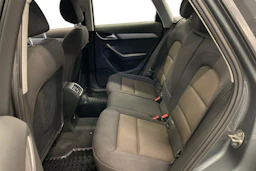 met. harmaa Audi Q3 2014 kuva 8.
