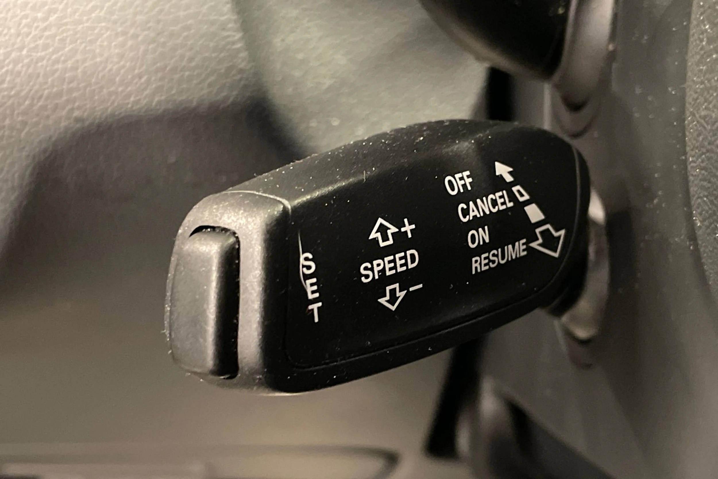 met. harmaa Audi Q3 2014 kuva 17.