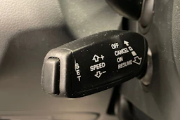 met. harmaa Audi Q3 2014 kuva 17.