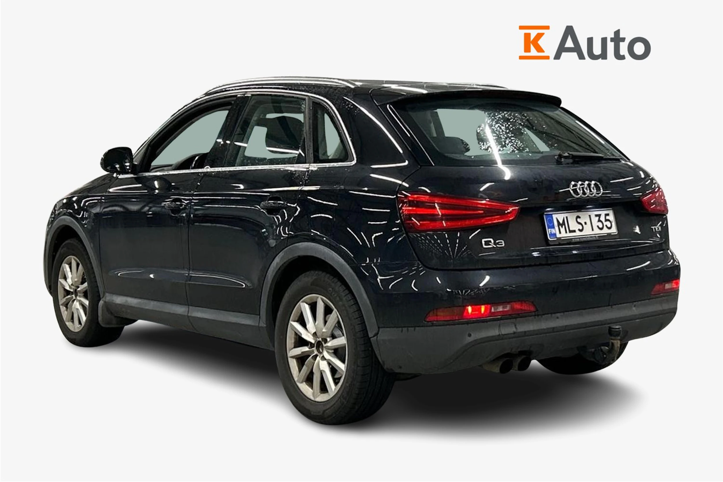 musta Audi Q3 2014 kuva 2.