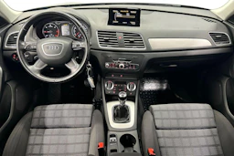 musta Audi Q3 2014 kuva 7.