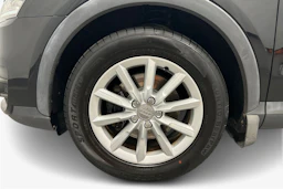 musta Audi Q3 2014 kuva 9.