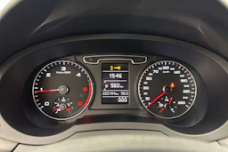 musta Audi Q3 2014 kuva 15.
