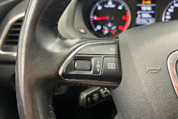 musta Audi Q3 2014 kuva 16.