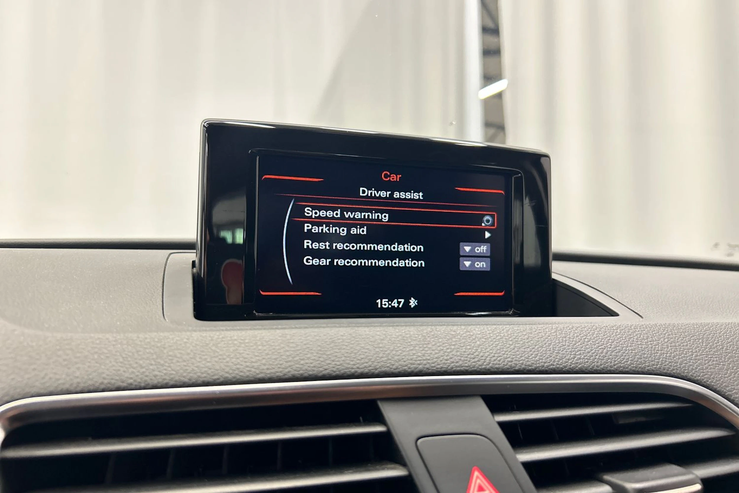musta Audi Q3 2014 kuva 20.