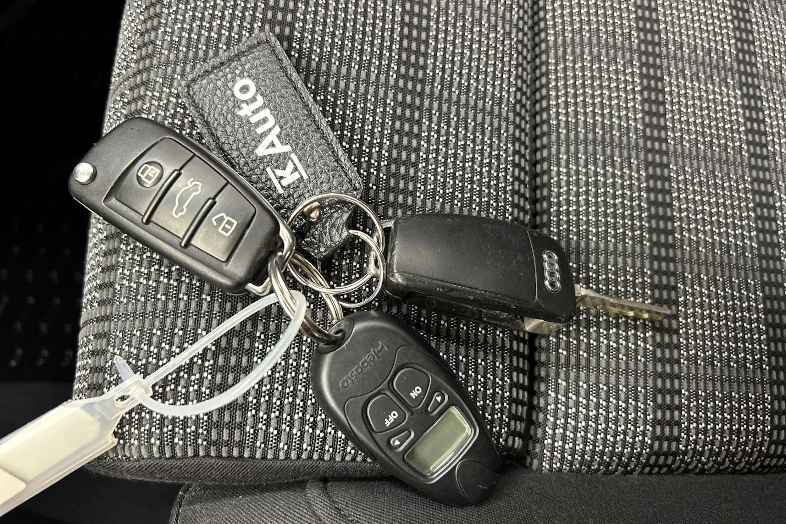 musta Audi Q3 2014 kuva 24.