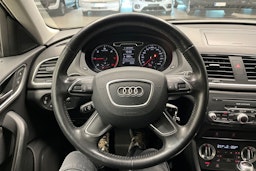 Valkoinen Audi Q3 2014 kuva 14.