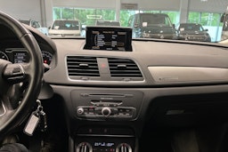Valkoinen Audi Q3 2014 kuva 15.