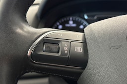 ruskea (beige) Audi Q3 2014 kuva 15.