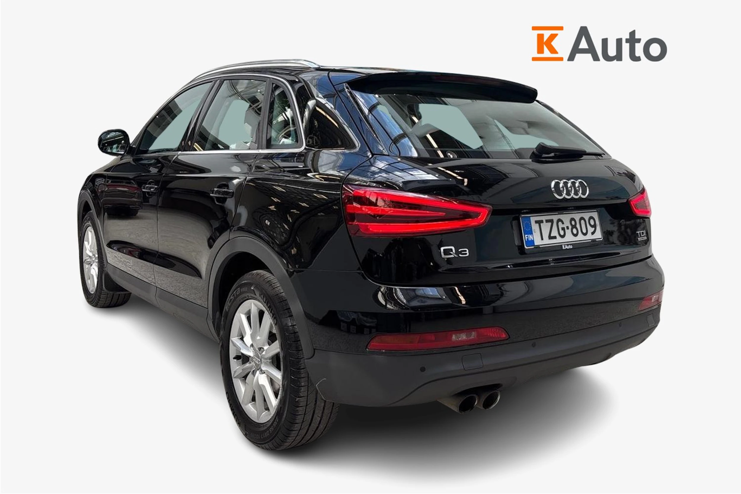 musta Audi Q3 2014 kuva 2.