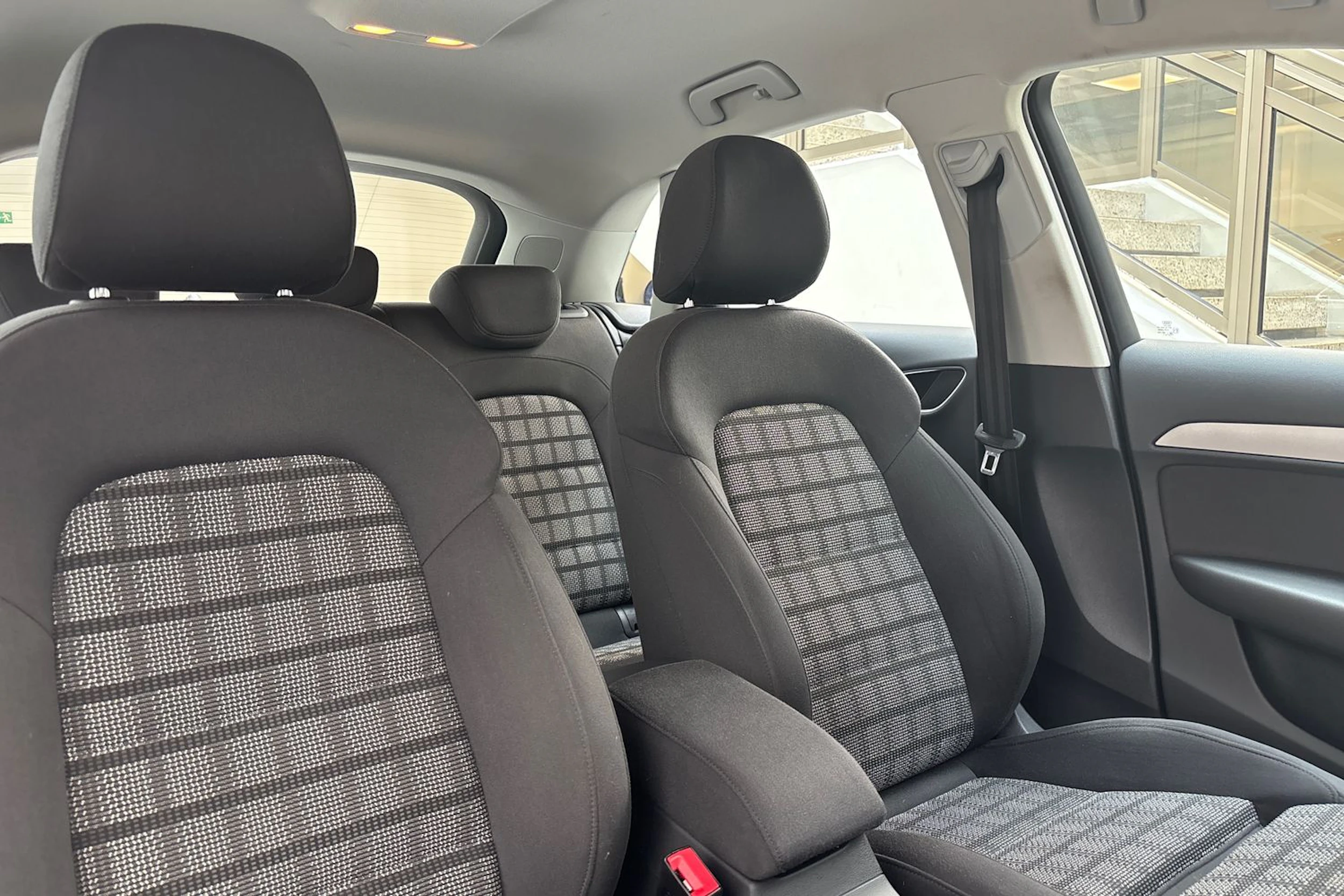 musta Audi Q3 2014 kuva 22.