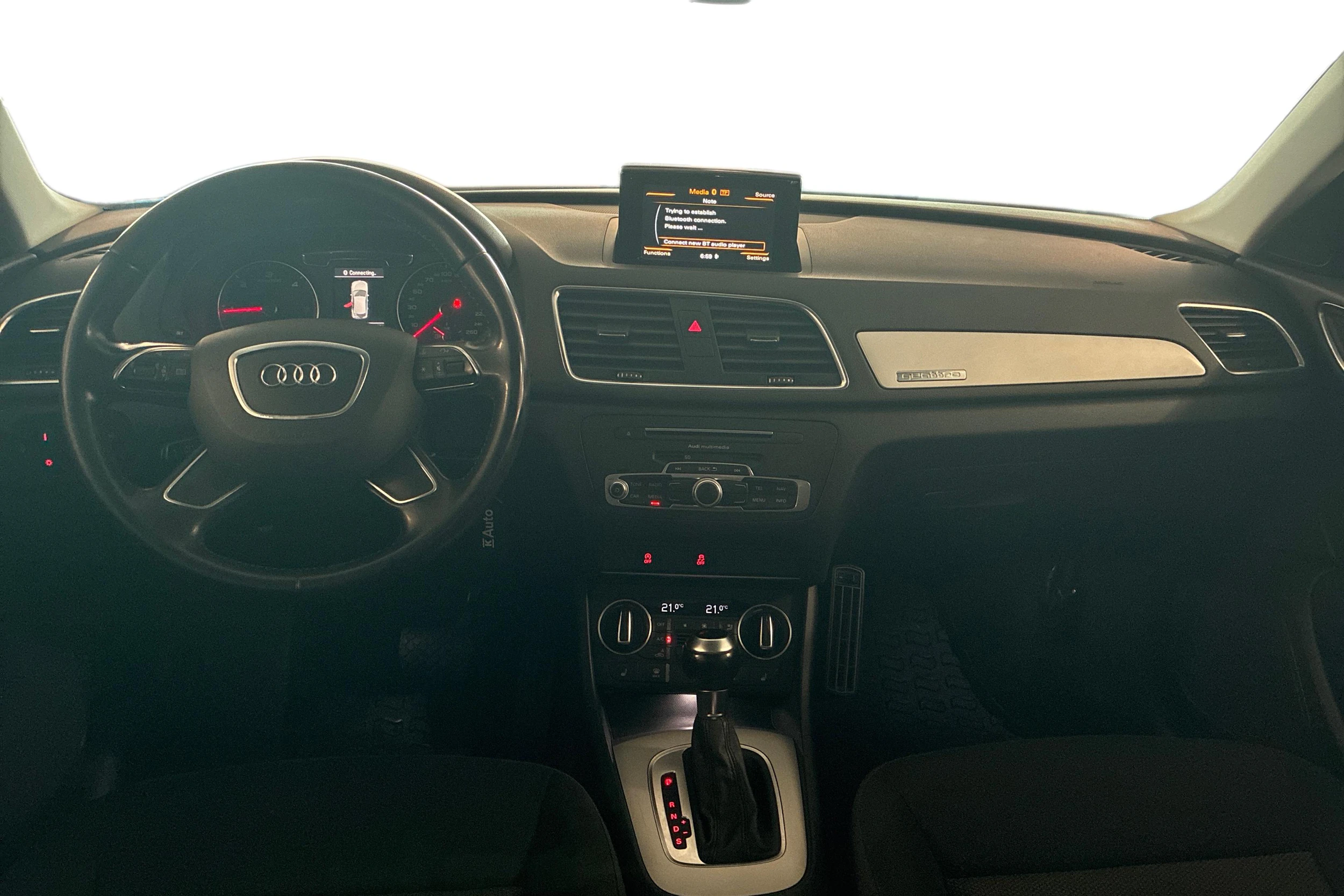 valkoinen Audi Q3 2015 kuva 9.