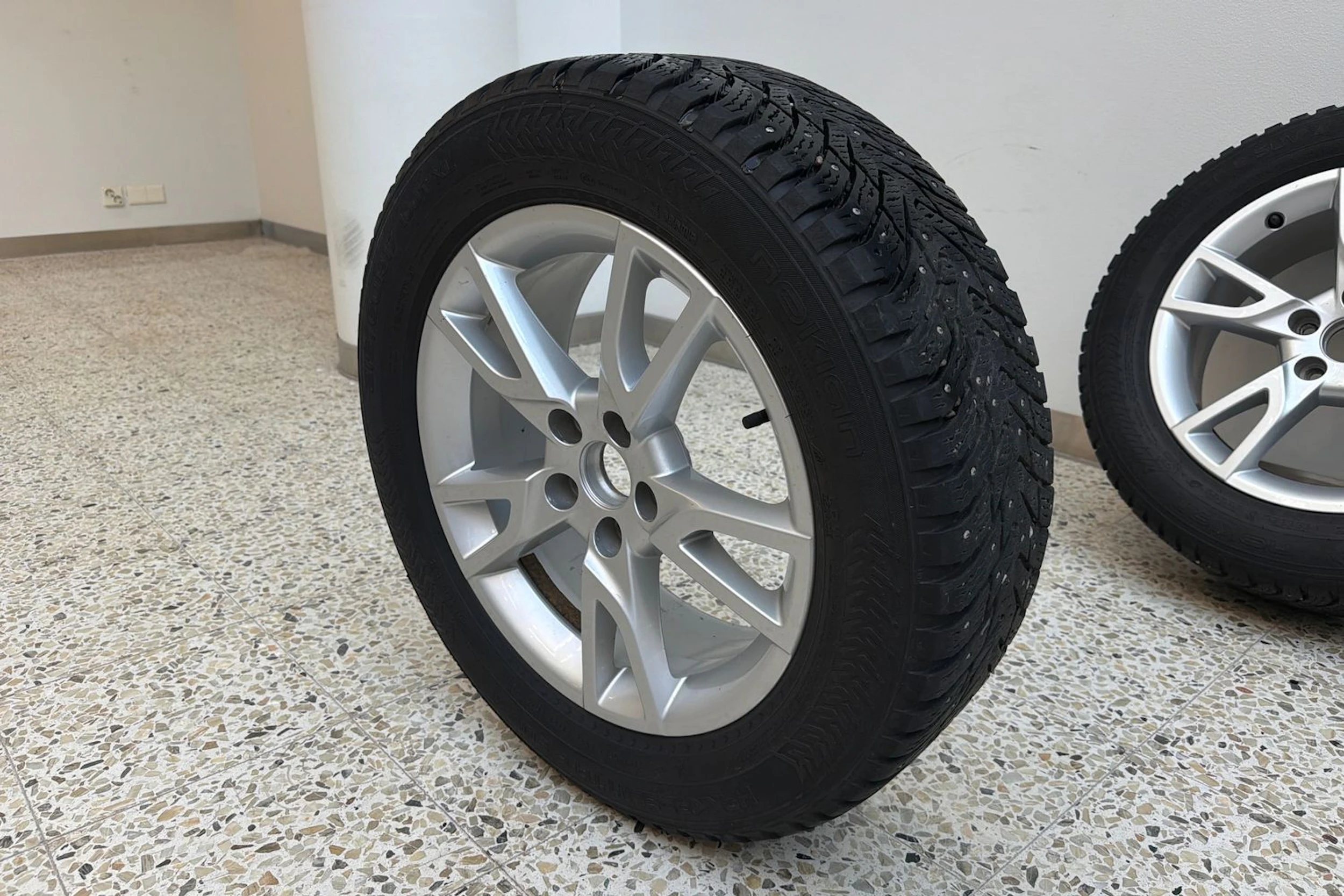 hopea Audi Q3 2015 kuva 10.