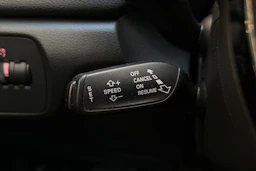 hopea Audi Q3 2015 kuva 15.