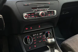 hopea Audi Q3 2015 kuva 20.