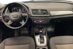 Valkoinen Audi Q3 2015 kuva 9.