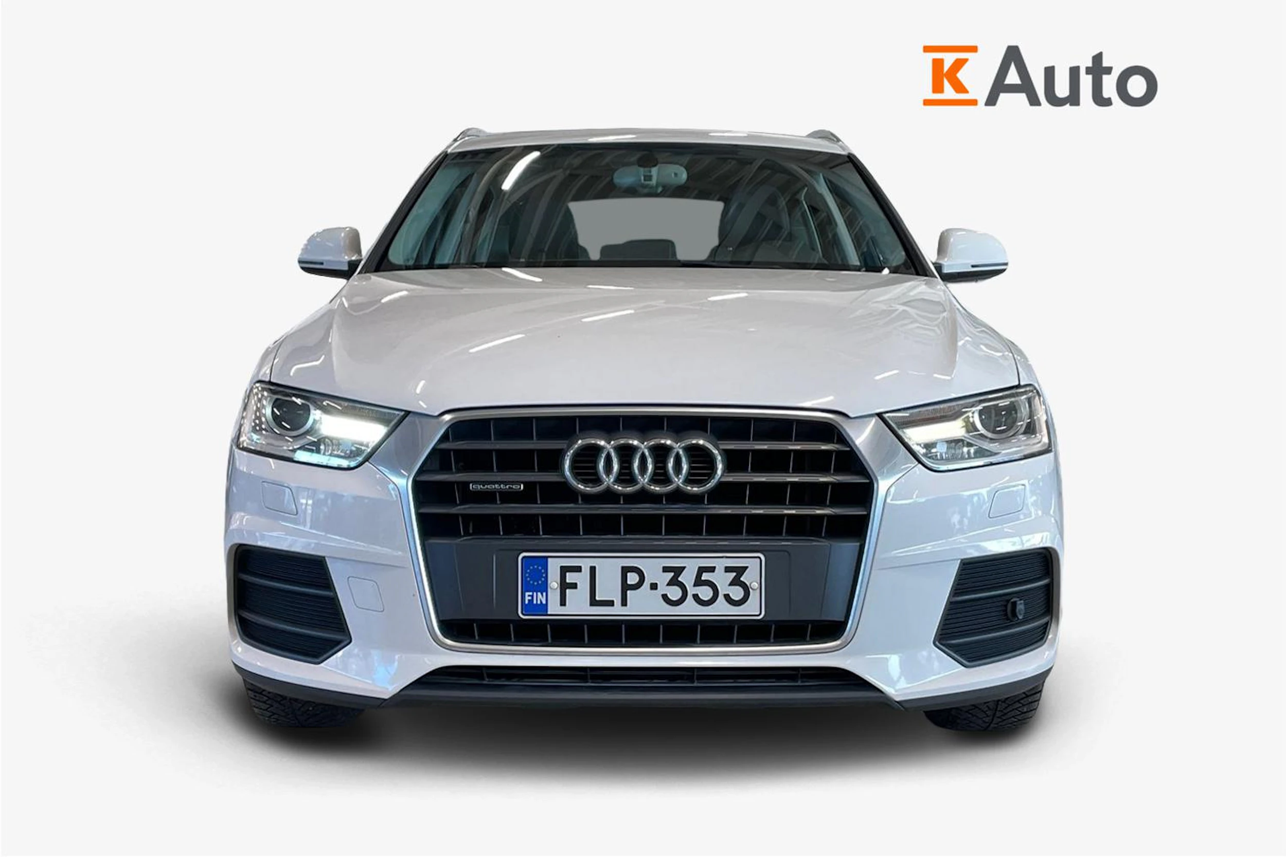 valkoinen Audi Q3 2015 kuva 4.