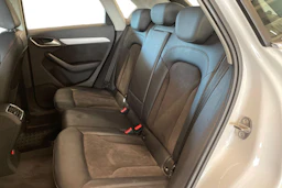 valkoinen Audi Q3 2015 kuva 8.