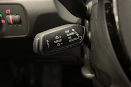 valkoinen Audi Q3 2015 kuva 16.