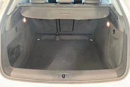 valkoinen Audi Q3 2015 kuva 26.