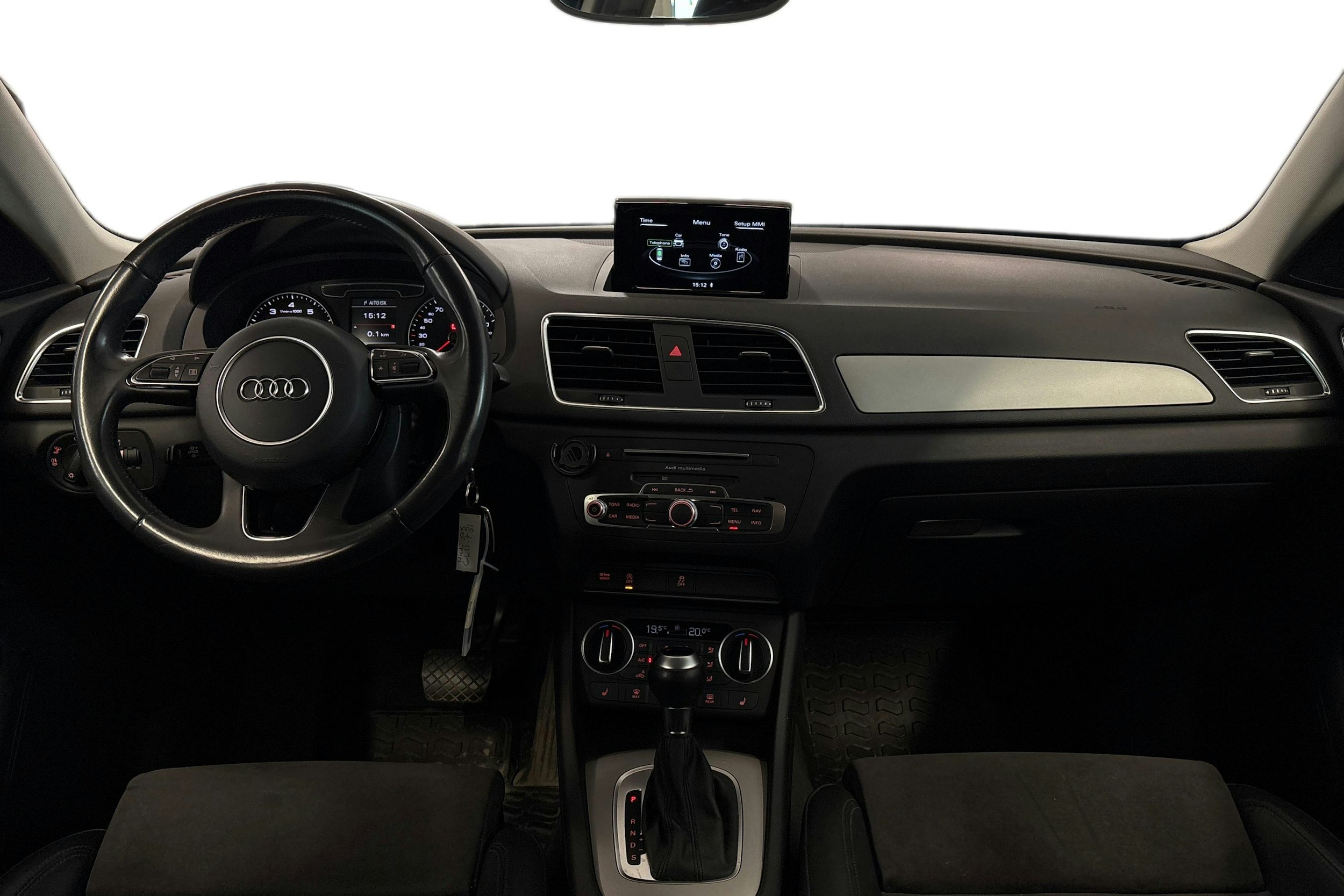 Musta Audi Q3 2015 kuva 9.