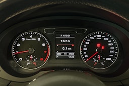 Musta Audi Q3 2015 kuva 20.