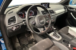 Sininen Audi Q3 2015 kuva 3.