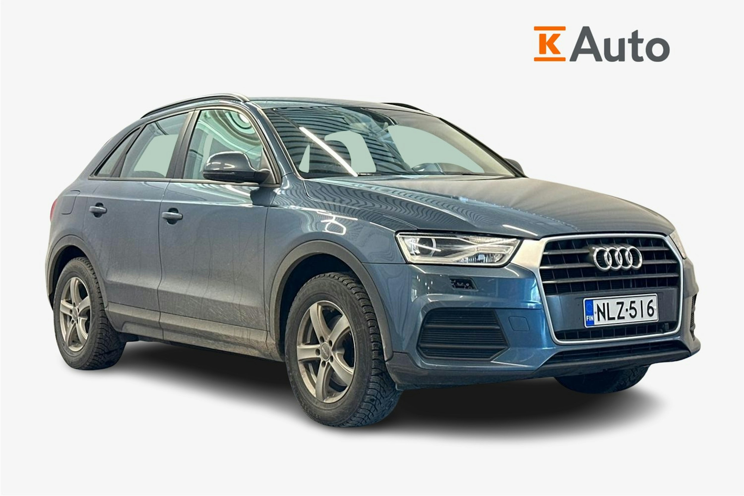 sininen Audi Q3 2015 kuva 1.