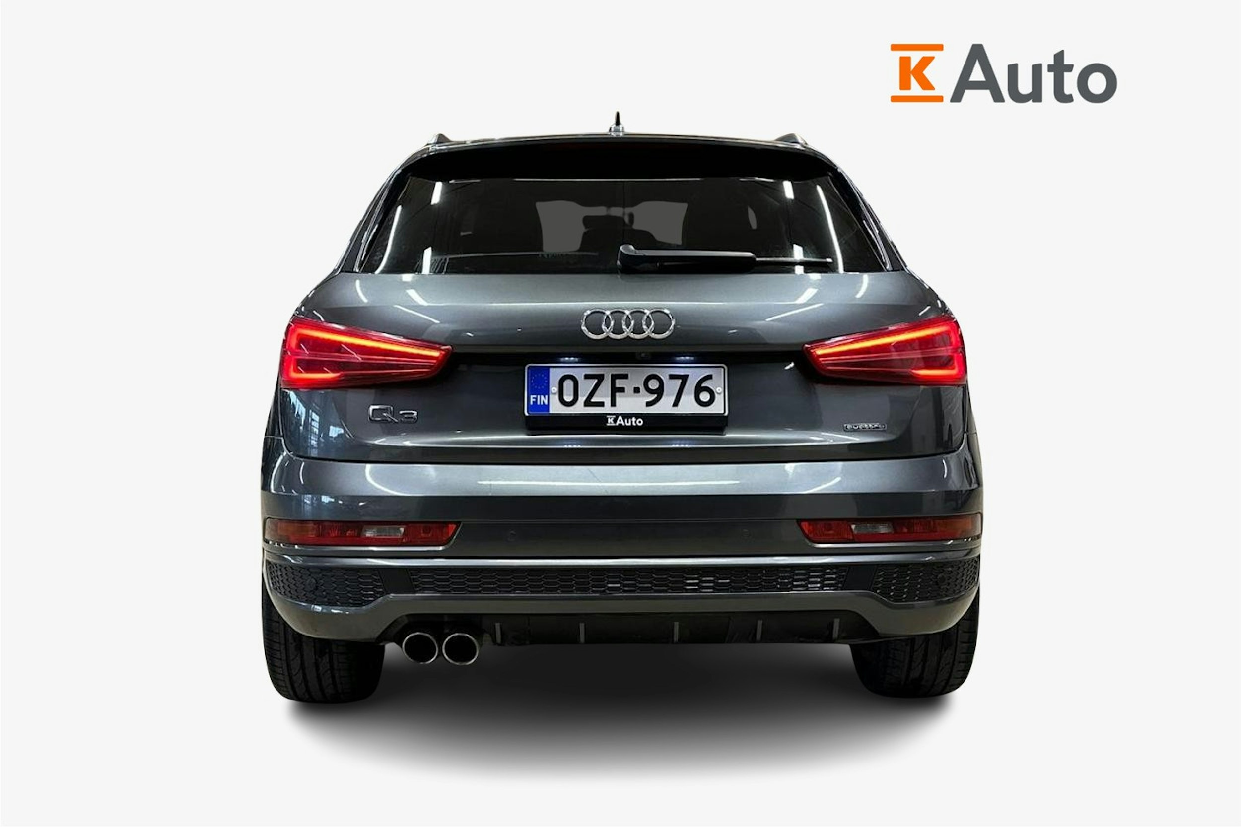 harmaa Audi Q3 2015 kuva 3.