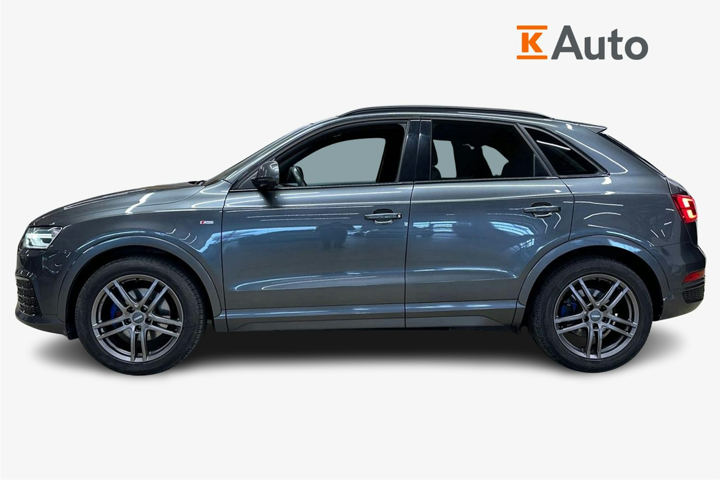 harmaa Audi Q3 2015 kuva 6.