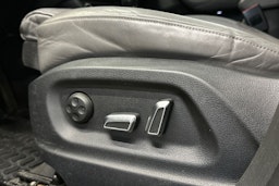 harmaa Audi Q3 2015 kuva 16.