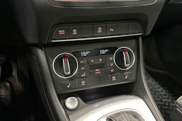 harmaa Audi Q3 2015 kuva 26.