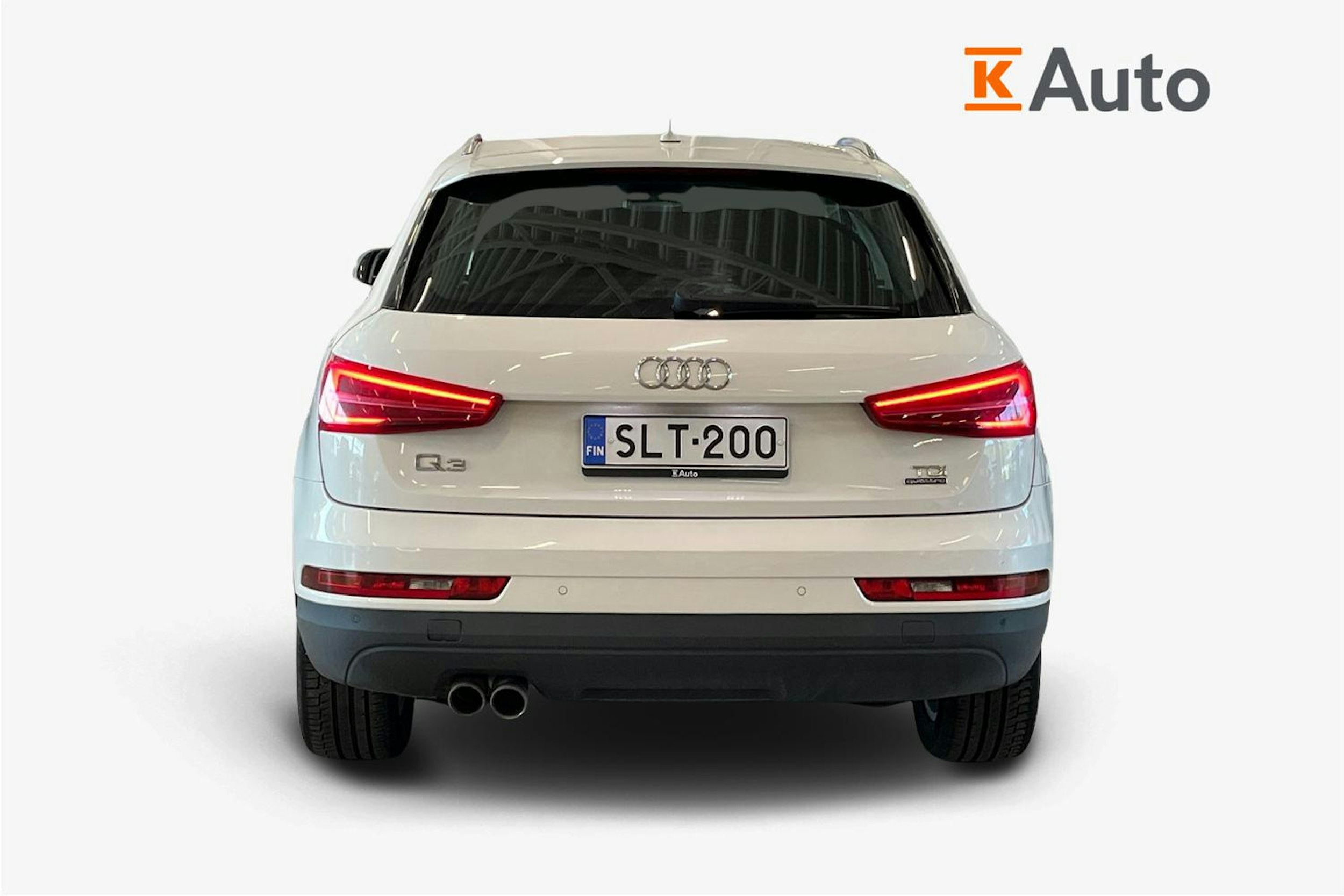 valkoinen Audi Q3 2015 kuva 3.