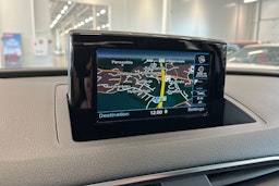 valkoinen Audi Q3 2015 kuva 19.