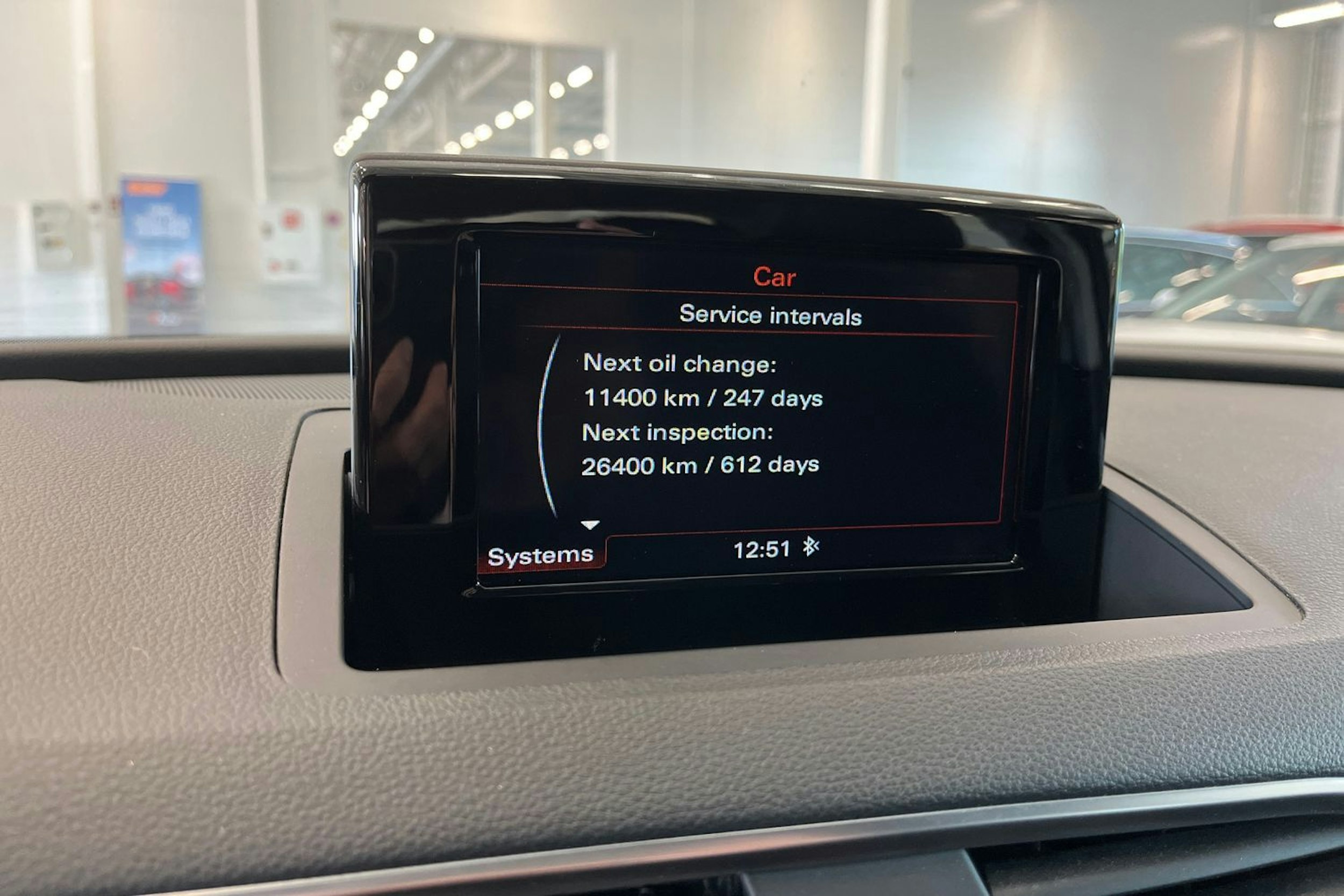 valkoinen Audi Q3 2015 kuva 25.