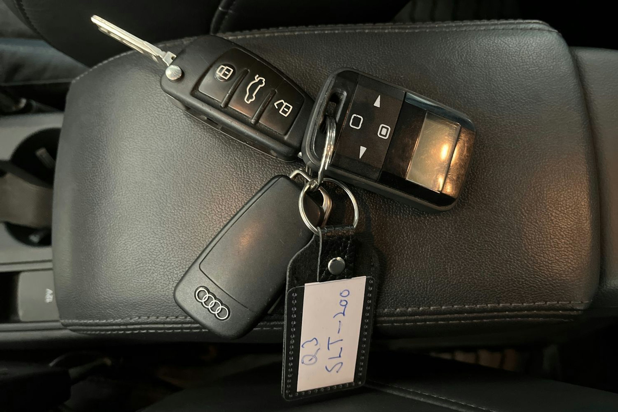 valkoinen Audi Q3 2015 kuva 30.