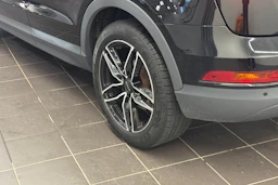 musta Audi Q3 2015 kuva 10.