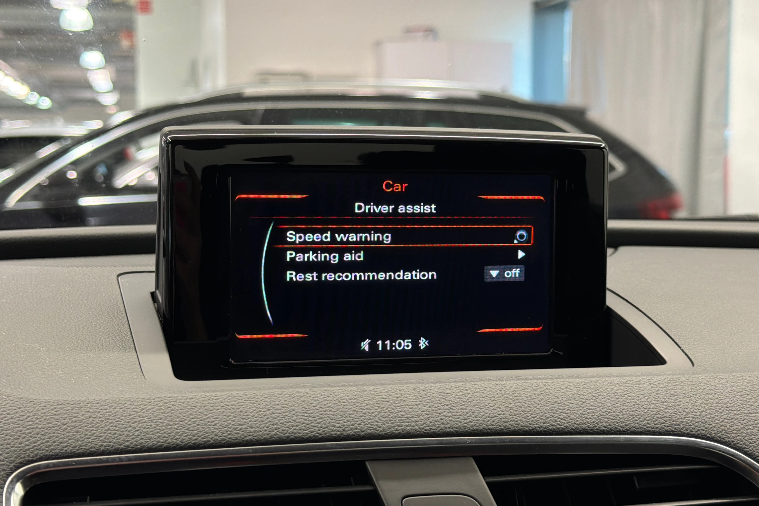 musta Audi Q3 2015 kuva 24.