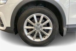 Valkoinen Audi Q3 2015 kuva 11.