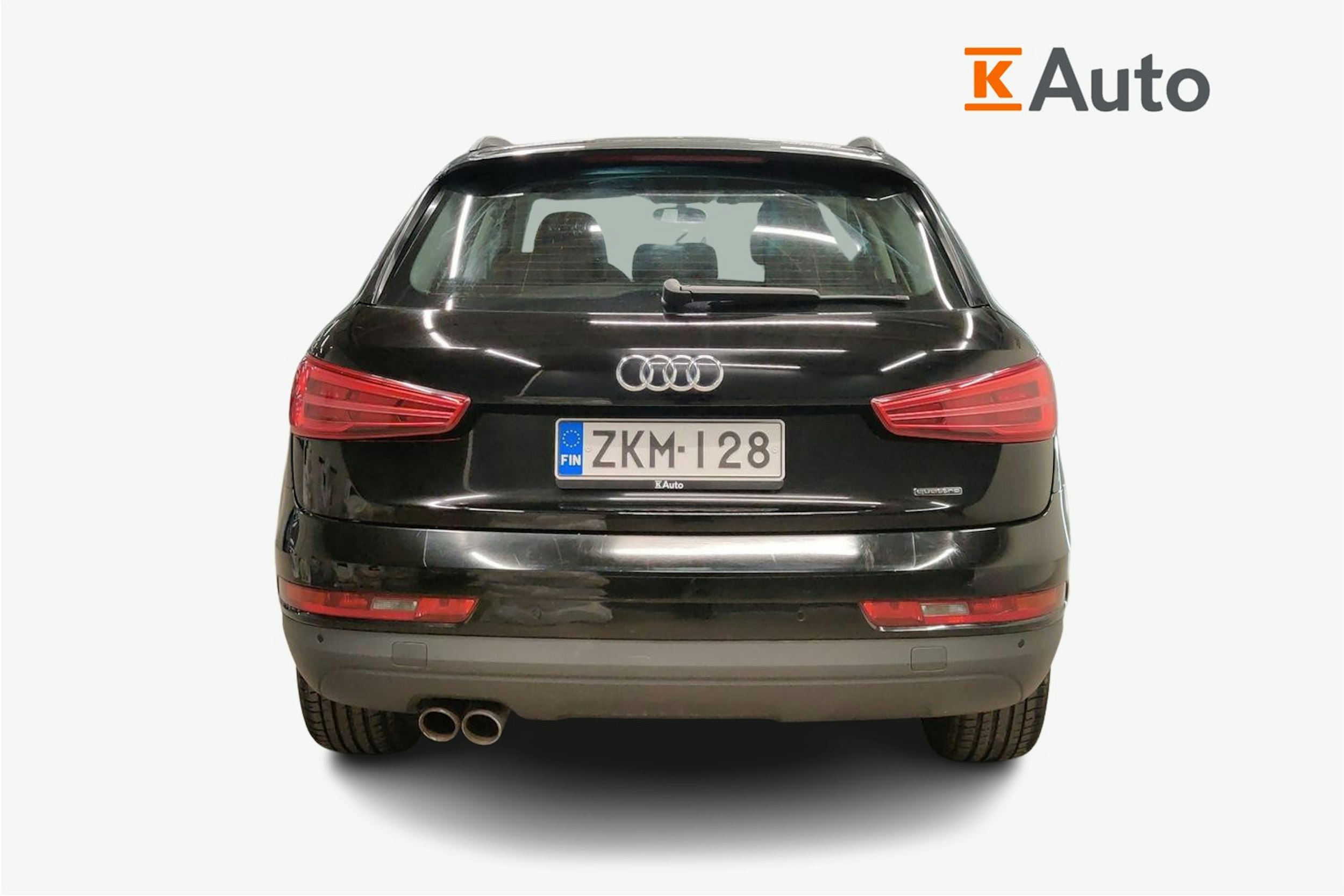 Musta Audi Q3 2015 kuva 3.