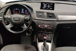 Musta Audi Q3 2015 kuva 9.