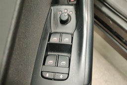 Musta Audi Q3 2015 kuva 23.