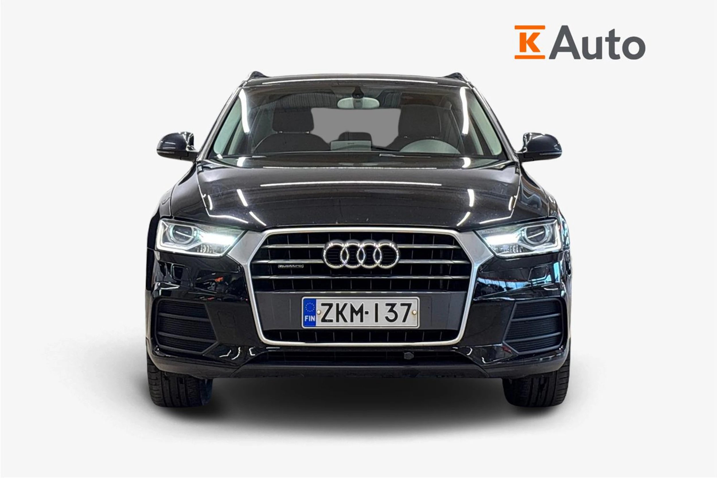 musta Audi Q3 2015 kuva 4.
