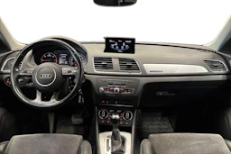 musta Audi Q3 2015 kuva 7.