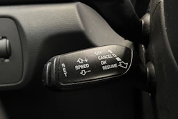 musta Audi Q3 2015 kuva 15.