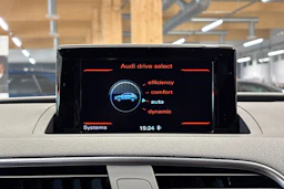 musta Audi Q3 2015 kuva 21.