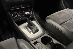 musta Audi Q3 2015 kuva 26.
