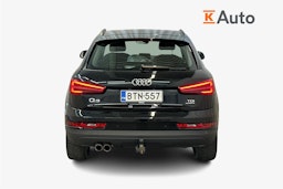 musta Audi Q3 2016 kuva 3.